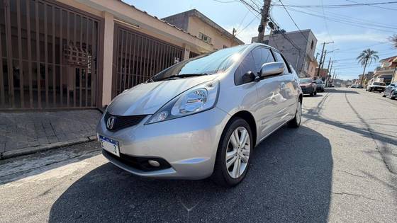 HONDA FIT 1.5 EXL 16V FLEX 4P AUTOMÁTICO HONDA FIT 1.5 EXL 16V FLEX 4P AUTOMÁTICO